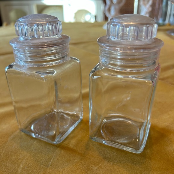 Vintage Kitchen Vintage Glass Spice Jars With Plastic Screw On Lids Set Of 2 Poshmark